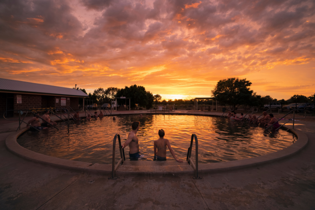 Unwind at the Best Natural Hot Springs in New South Wales. Lightning Ridge Bore Baths. Photographed by Daniel Tran. Image via Destination NSW.