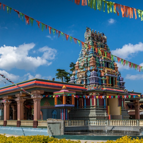 <strong>Trek through a temple tour</strong>