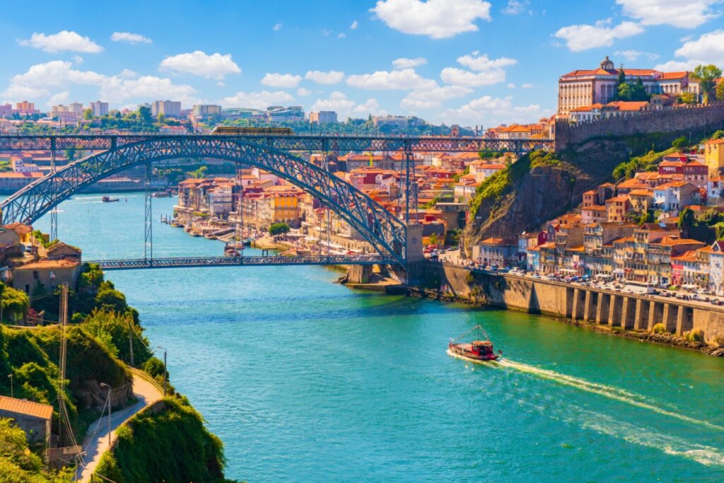 Old Town Porto, Portugal. Photography by Rafael Bischof via Shutterstock